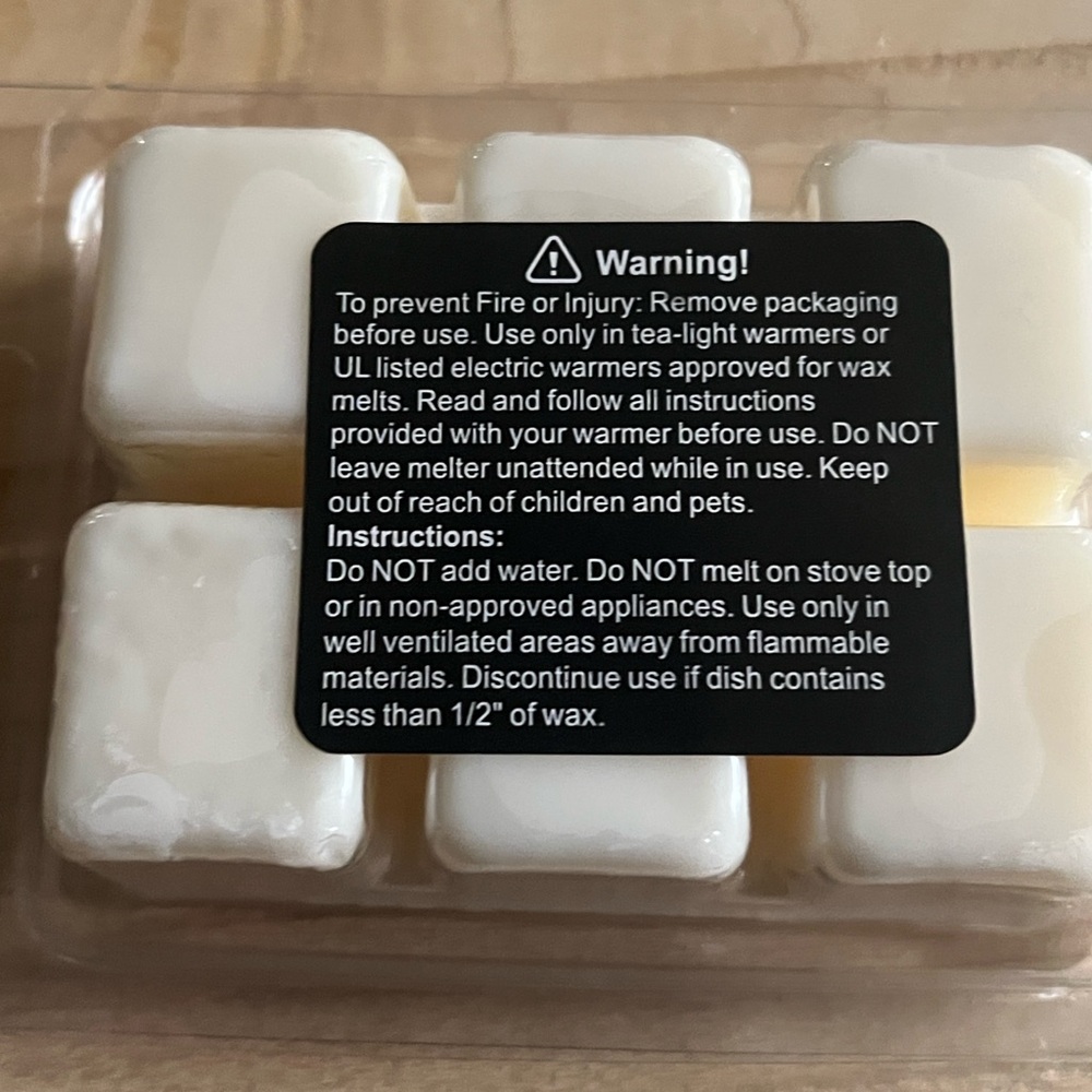 Dragon fruit, 1 Pack Wax Melts Miss Val’s Heavenly Scents - Picture 3 of 3